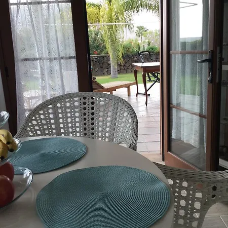 Сasa de vacaciones Ca's Maria La Caleta (Tenerife)